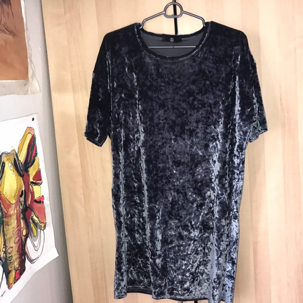 Crushed velvet t-shirt dress